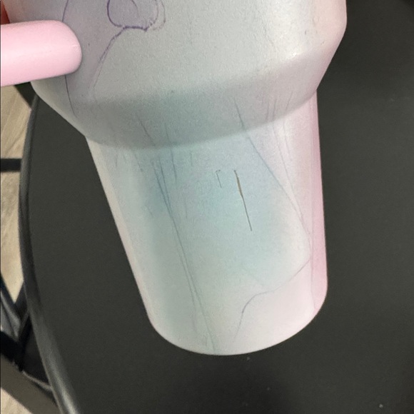 Stanley Marble Pink Tumbler with Handle and Straw - Picture 5 of 5